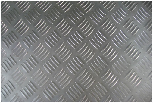 Aluminium sheets( plain and Checkered)